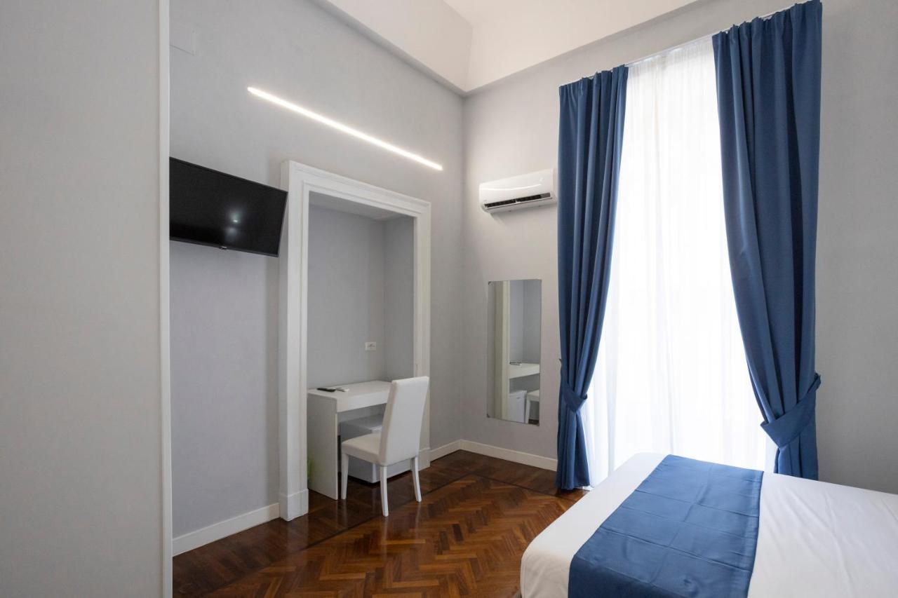 La Chambre Duomo Naples Exterior photo